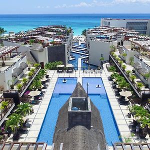 Aldea Thai By Blue Oceanfront